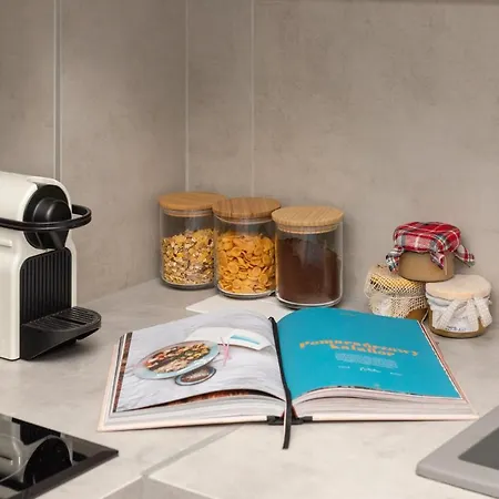 Apartamento Ecru Spacious Modern With Skyline View Wwa13 *